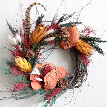 Tippi Wreath 13"