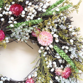 Meadow Blossom Wreath 11"